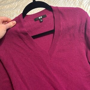 Uniqlo cashmere sweater